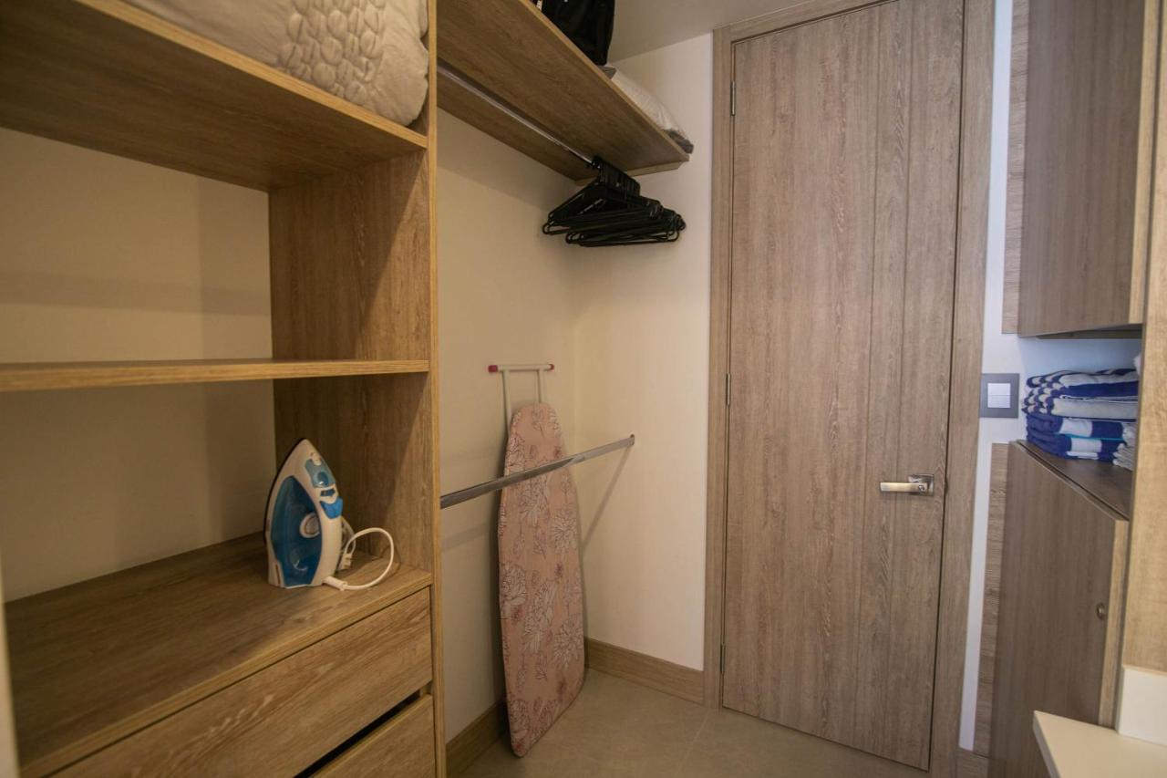 Apartamento En Con Acceso Directo Al Mar En *
