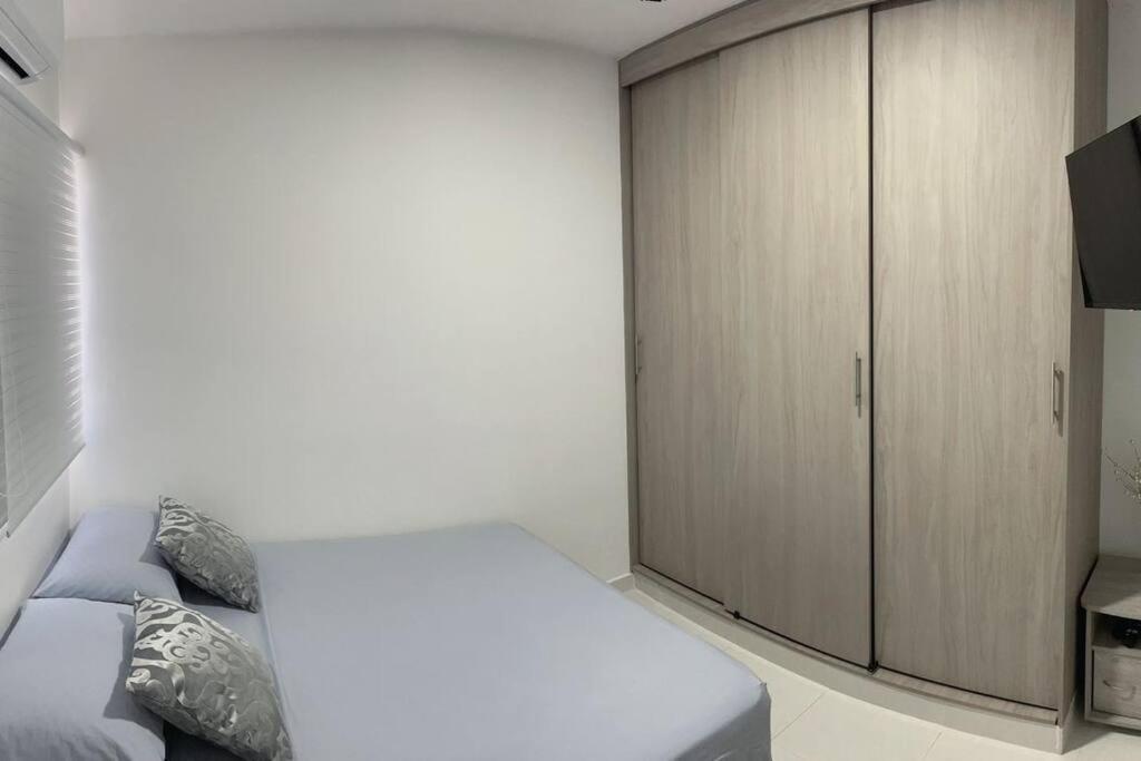 Apartamento Muy Cerca Al Mar De 3 Apartamento *