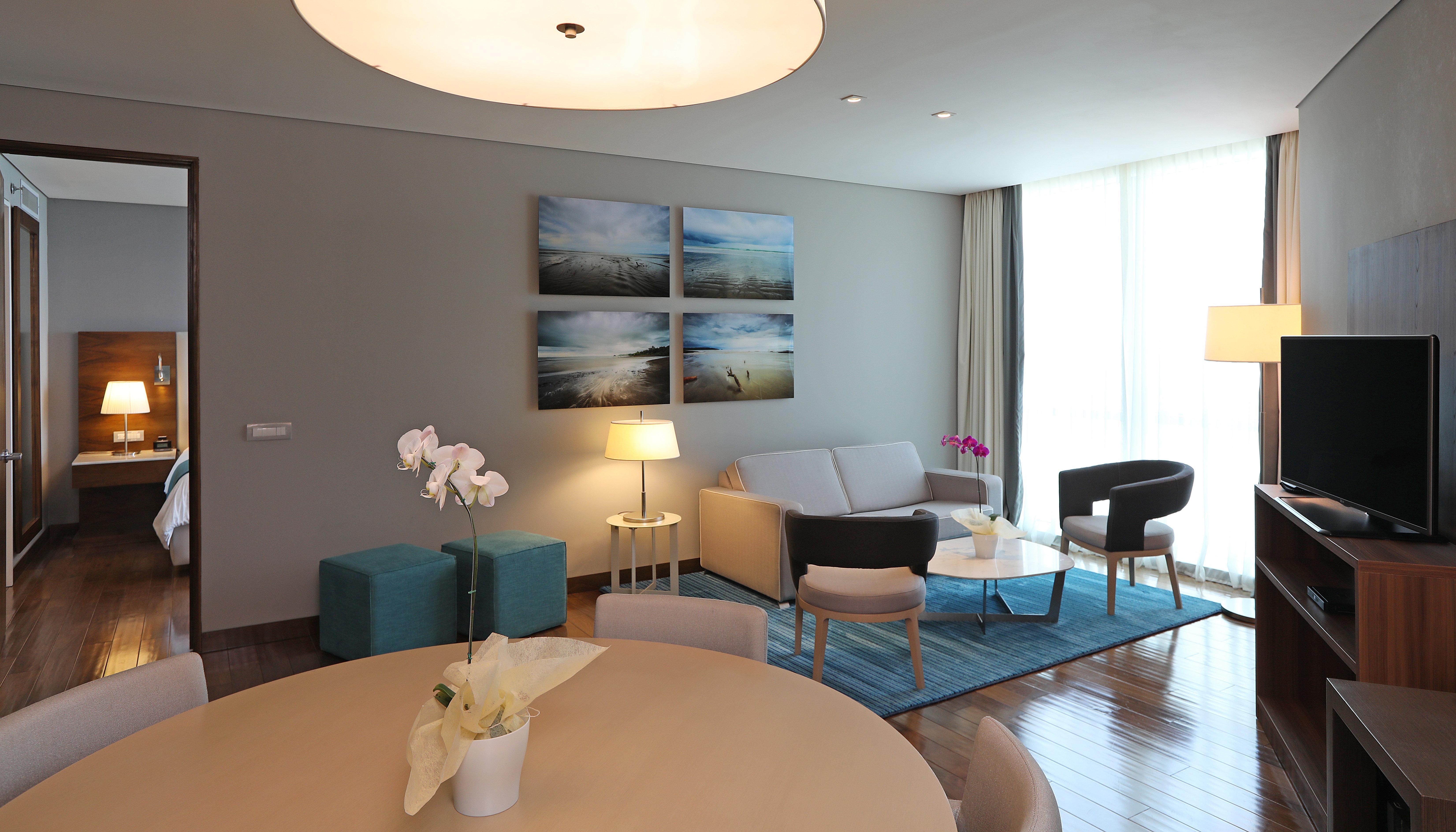 Intercontinental By Ihg Hotel