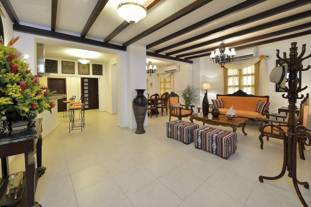 Hotel Dorado Plaza Calle del Arsenal 3*