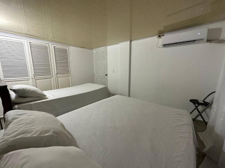 Apartamento Hermoso Apartamento Frente A La Playa En Cartagena!we Speak English 2 Bedrooms 80 Mt Cartagena
