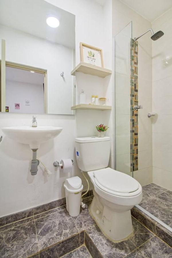 Acogedor En Piso Alto