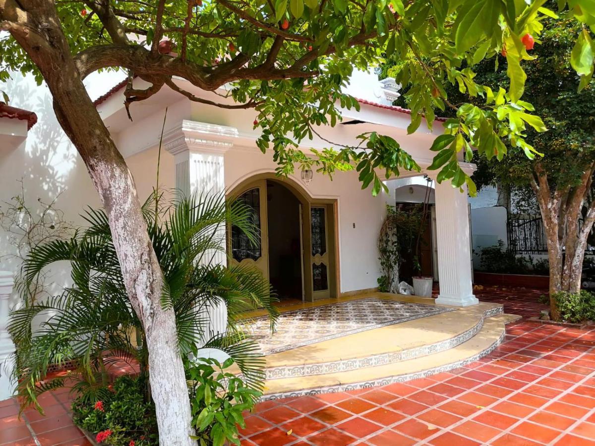 Casa Bahia Colonial - Bed and breakfast