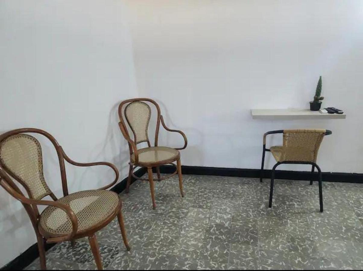 Hotel M4 Economico Estandar *