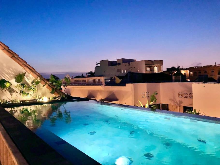 Casa San Antonio, De Diseno Con Piscina En La Azotea. Villa *