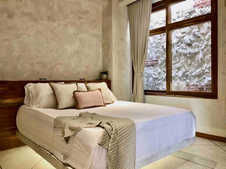 Villa Casa San Antonio, De Diseno Con Piscina En La Azotea. Cartagena