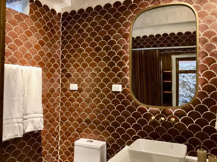 Casa San Antonio, De Diseno Con Piscina En La Azotea. Cartagena