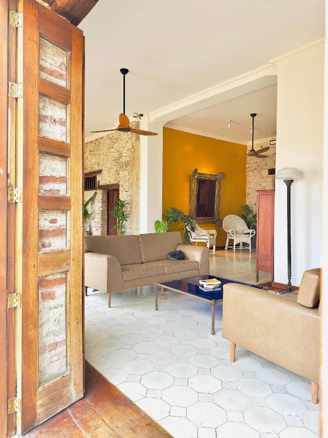 Apartahotel Amara Living
