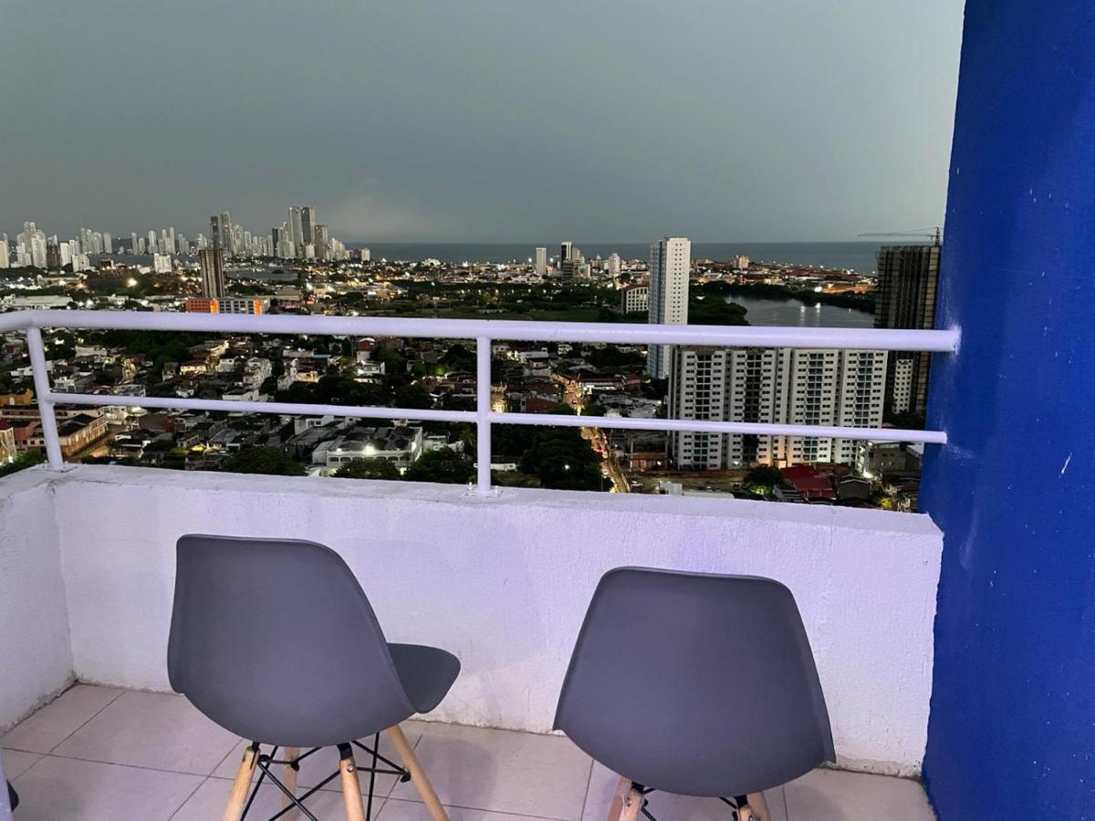 Hermosa Vista Desde El Piso 31 Cerca A Marbella Cartagena