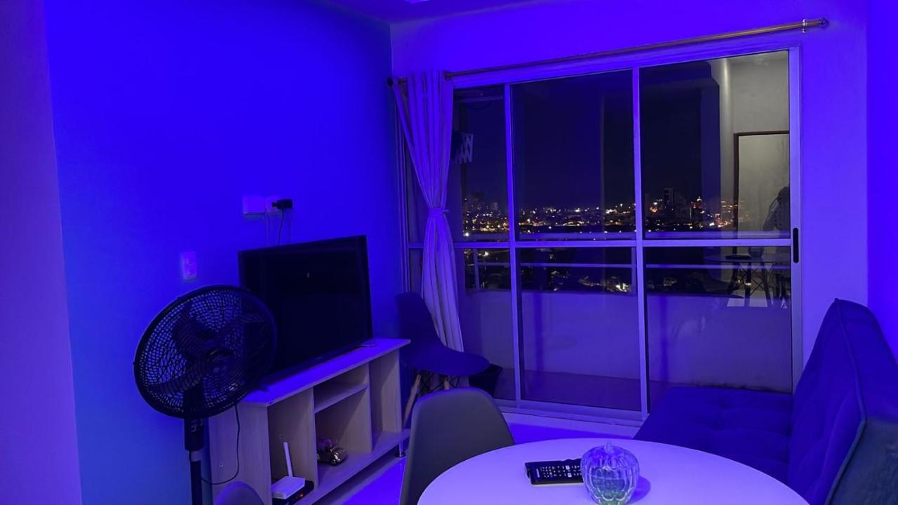 Hermosa Vista Desde El Piso 31 Cerca A Marbella Apartamento Cartagena