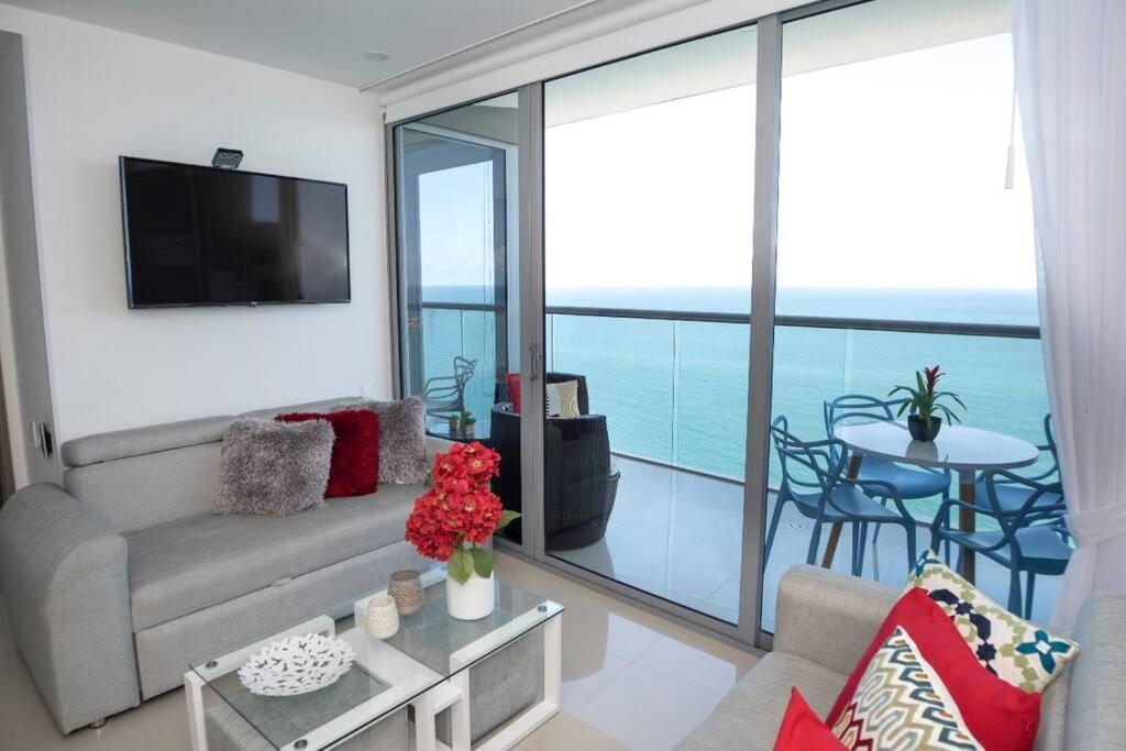 Beautiful . Incredible Ocean Views, Morros City Apartamento