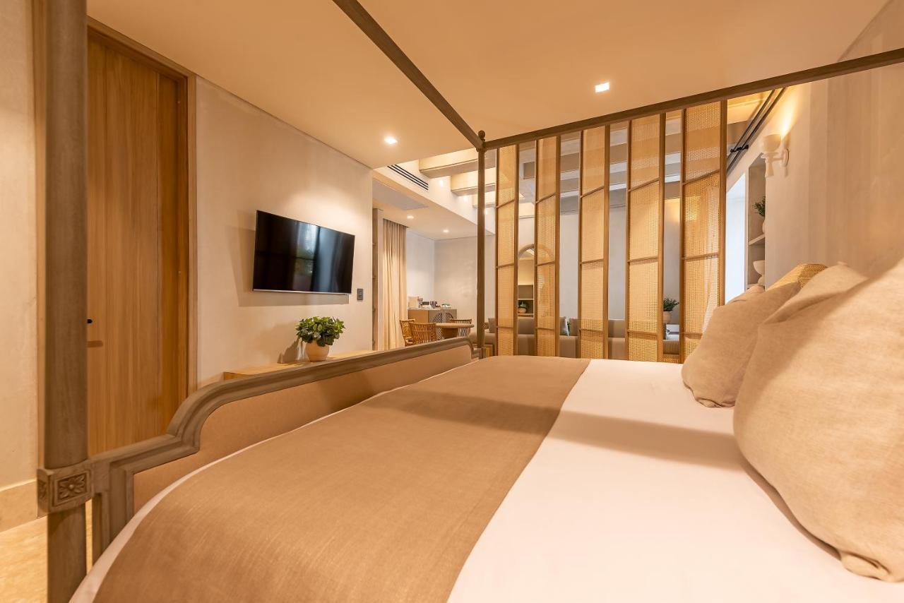 Cinco Boutique Hotel 5*