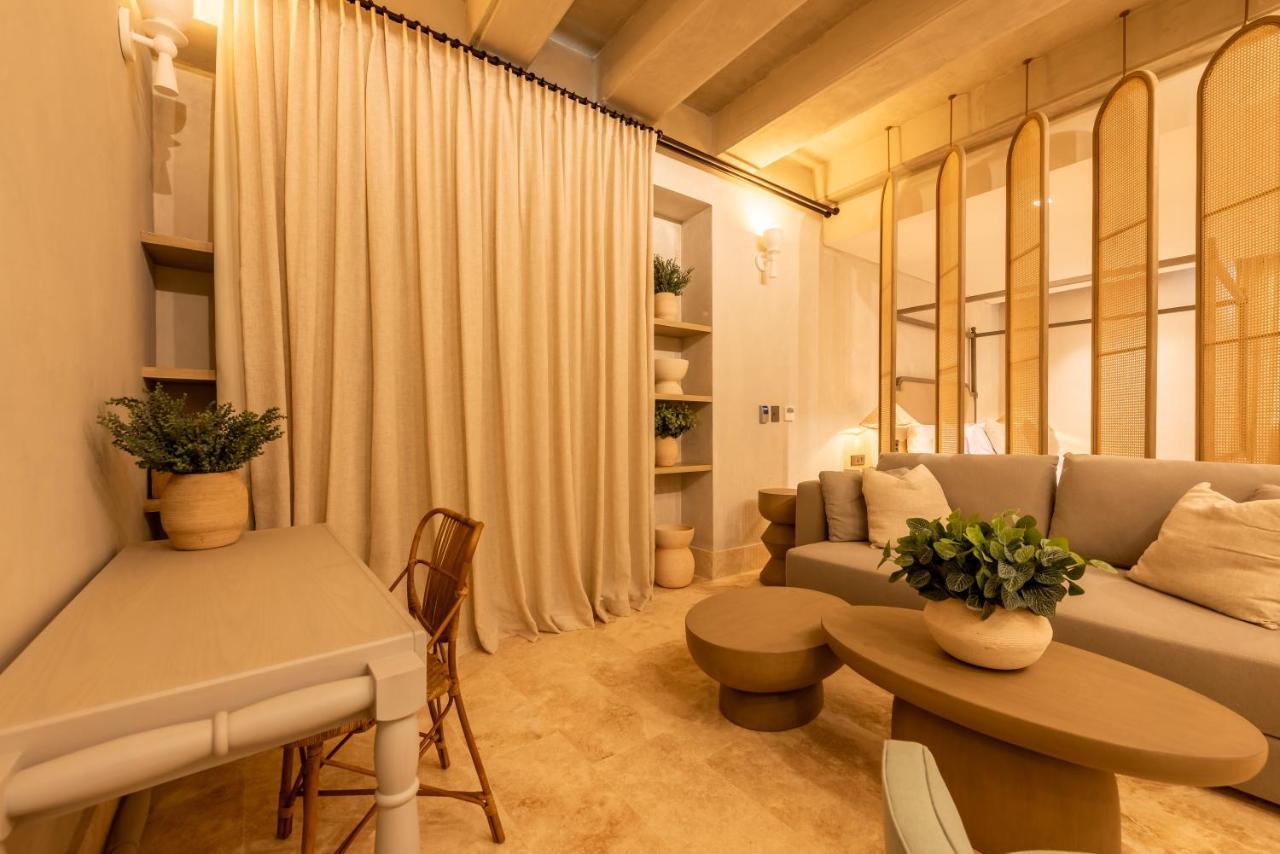 Cinco Boutique Hotel 5*