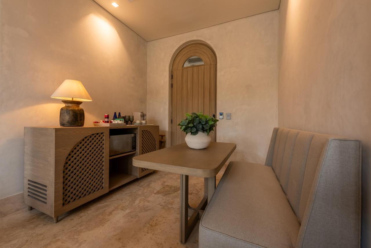 Cinco Boutique Hotel
