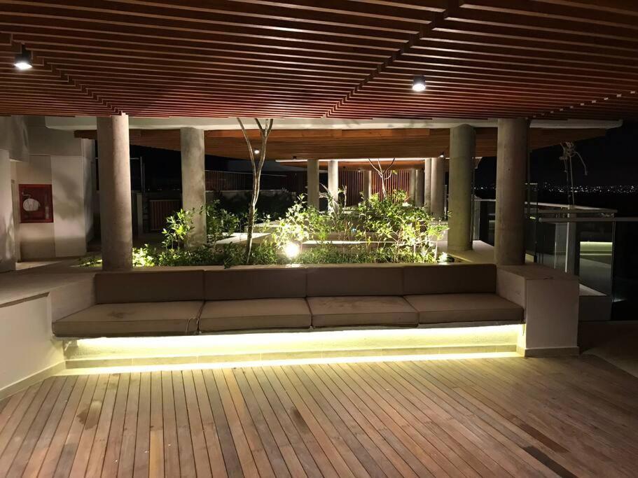 Apartment En Edificio Con Espectacular Terraza *