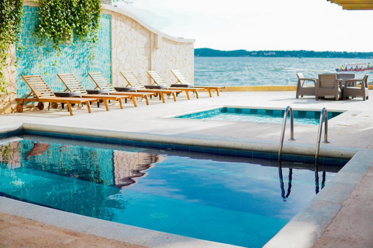 Caribbean Hotel