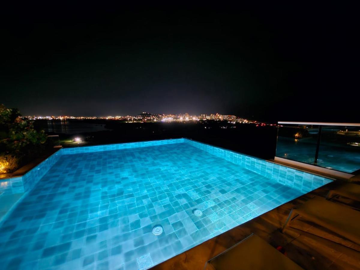 Apartamento Apartamento Con Jacuzzi Privado, Vista Al Mar, Sector Exclusivo *