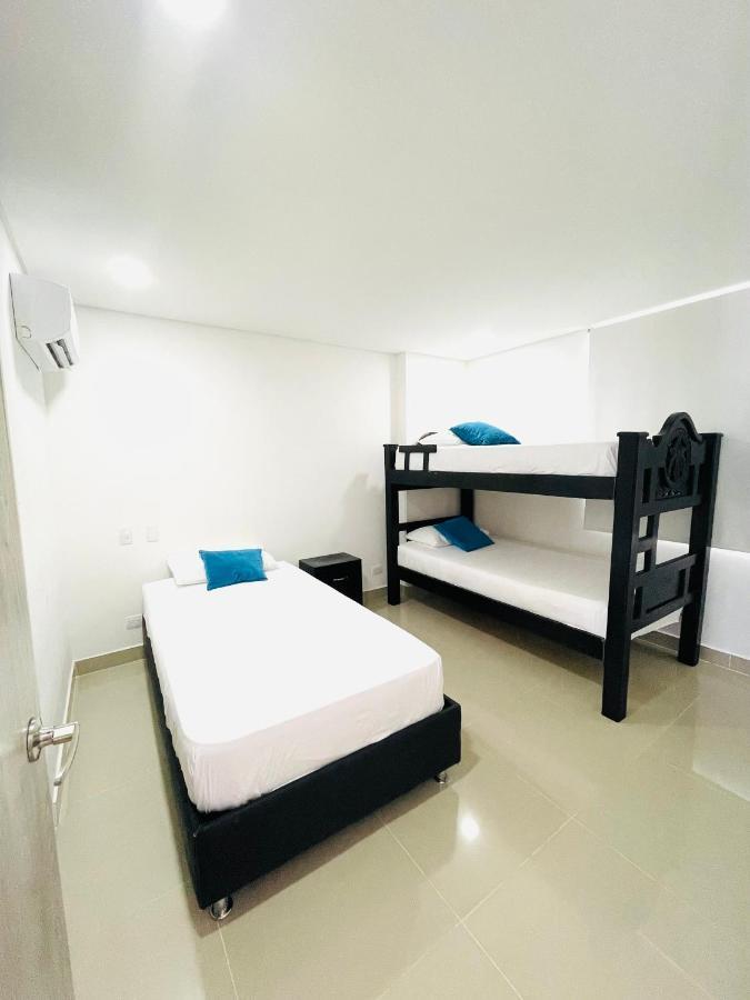 Beachfront With Stunning Infinity Pool Apartamento Cartagena