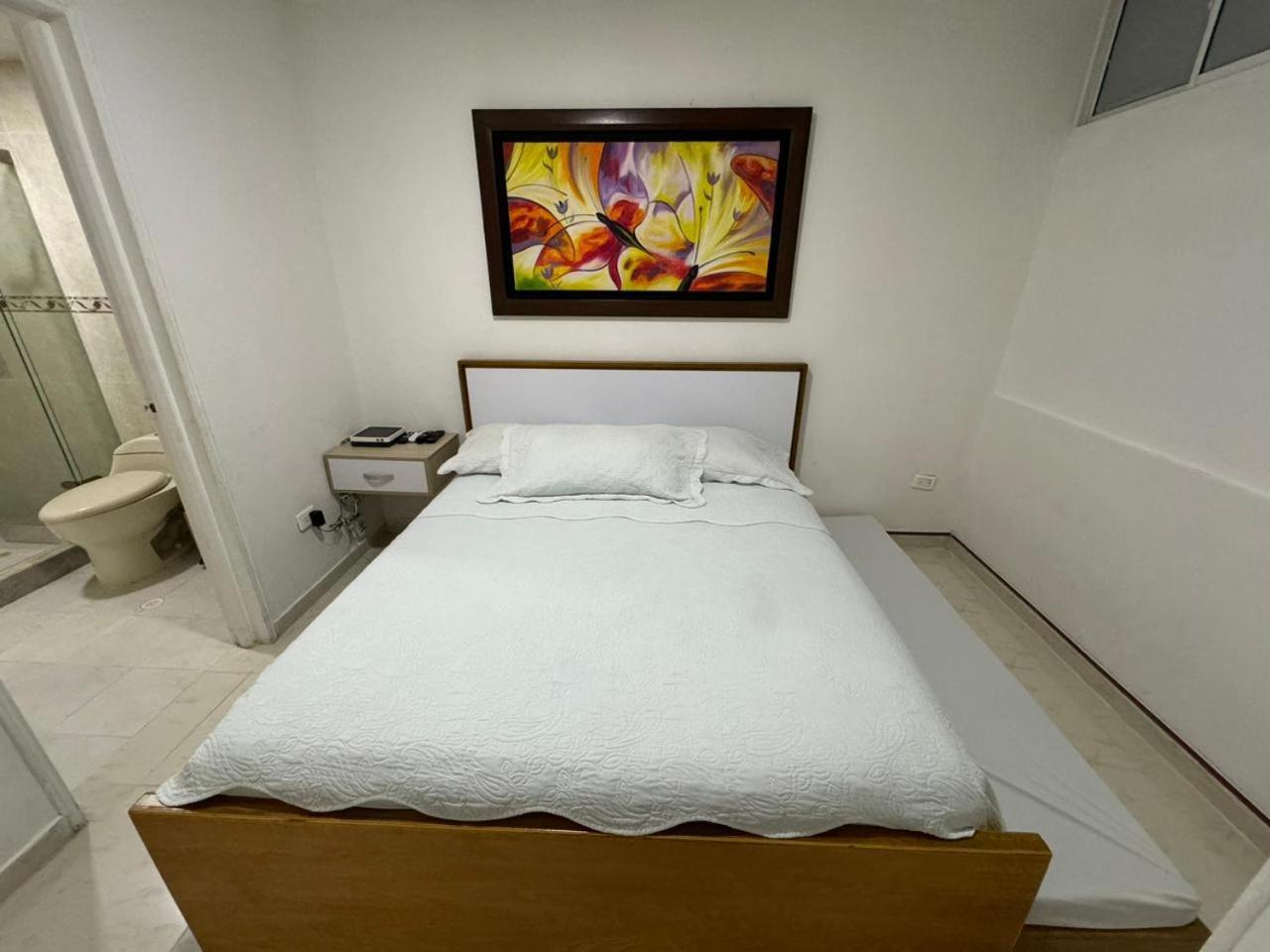 En Edificio Portofino Remodelados Icdi * Cartagena