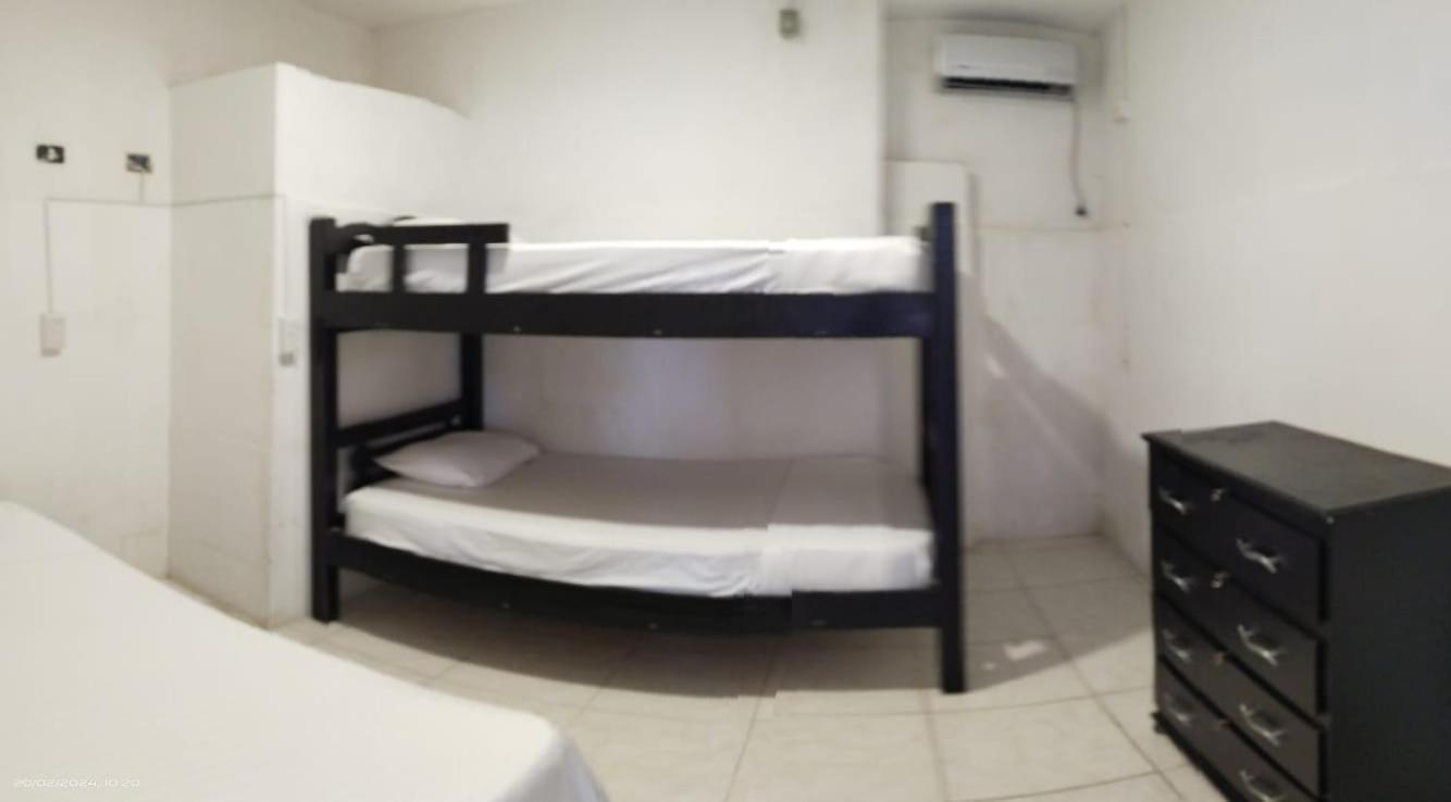 Hostal Playa Tranquila *