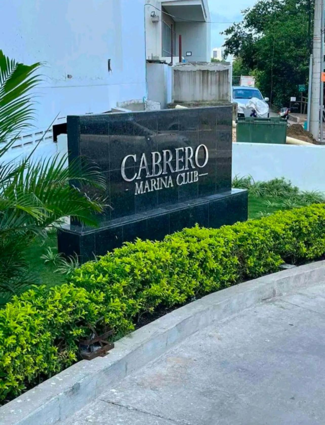 Lujoso Frente Al Mar En Nuevo *