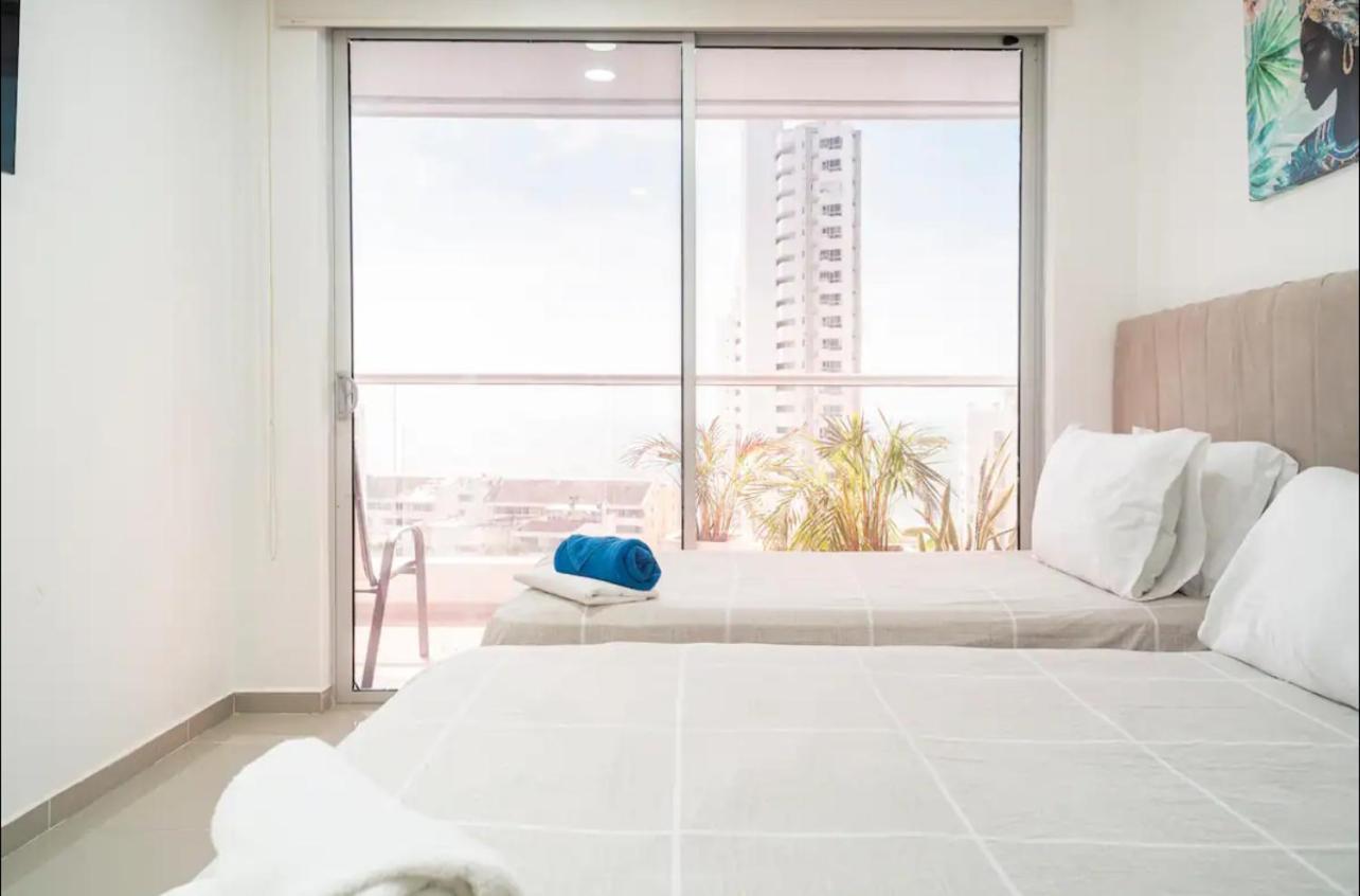 Lujoso Frente Al Mar En Nuevo Apartamento *