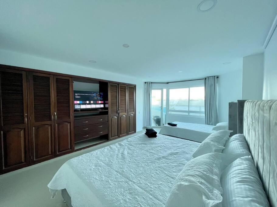 Apartamento Con Vista En El Laguito Frente A La Playa Apartamento