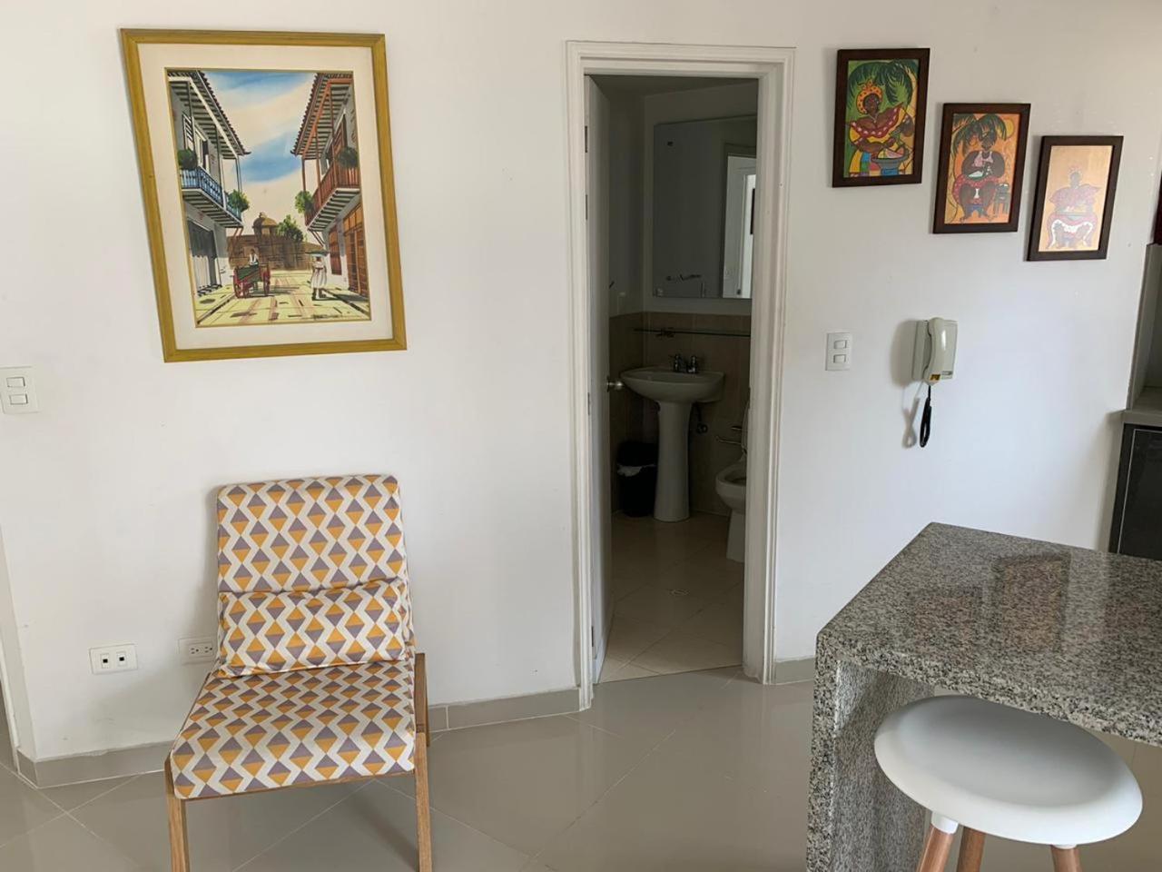 En Edificio Portofino 606 Icdi Apartamento