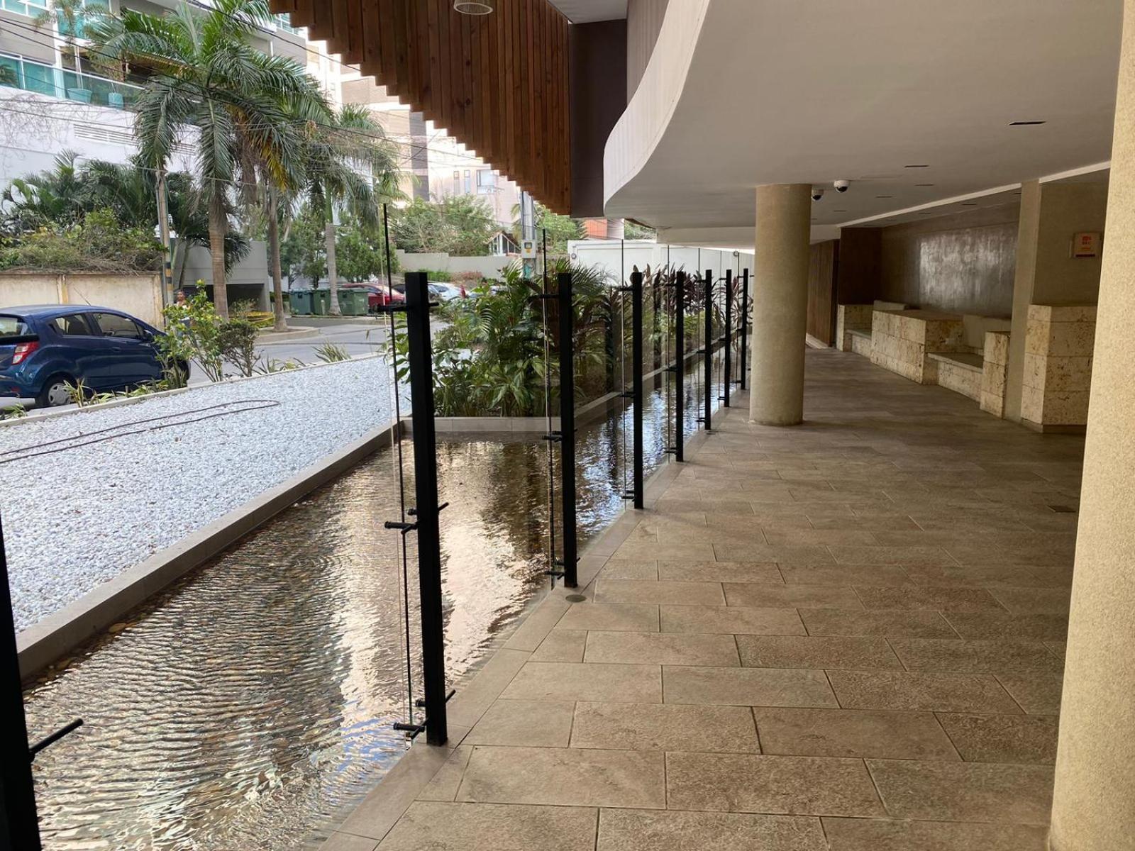 Dominique Cartagena, Beautiful 2 Bedroom Apartment