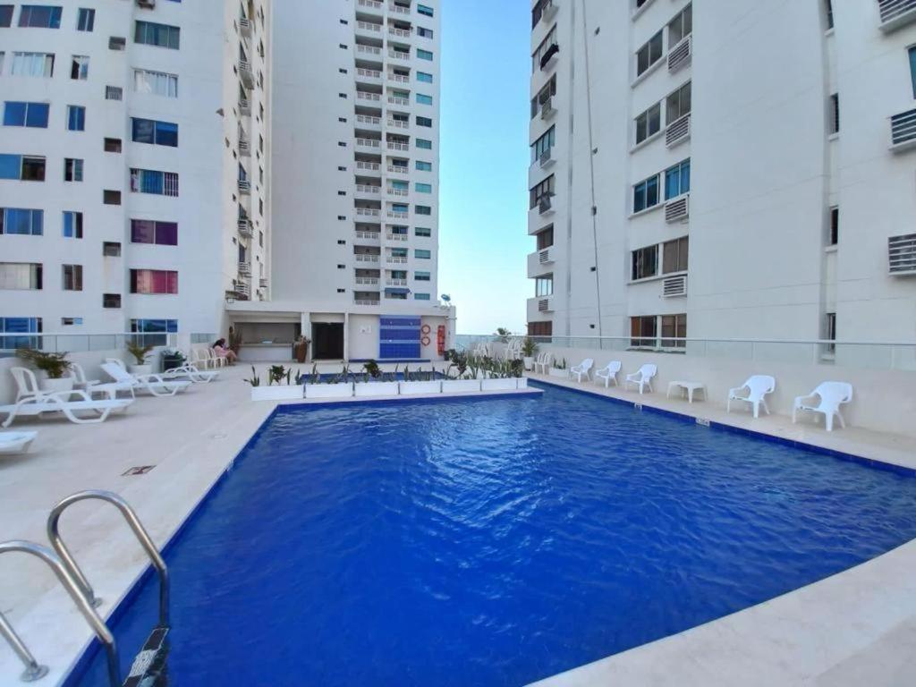 Apartamento 603 Bocagrande A 1 Cuadra De La Playa *
