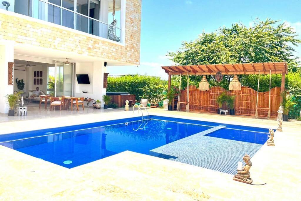 Casa Siam Playa Privada, Piscina, Jacuzzi, Sauna, Condominio Lujoso. Cartagena