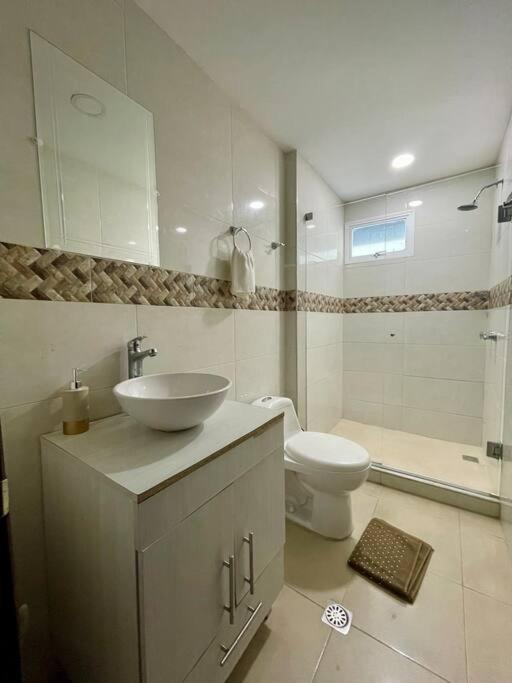 Apartamento Apartamento Con Vista En El Laguito Frente A La Playa *