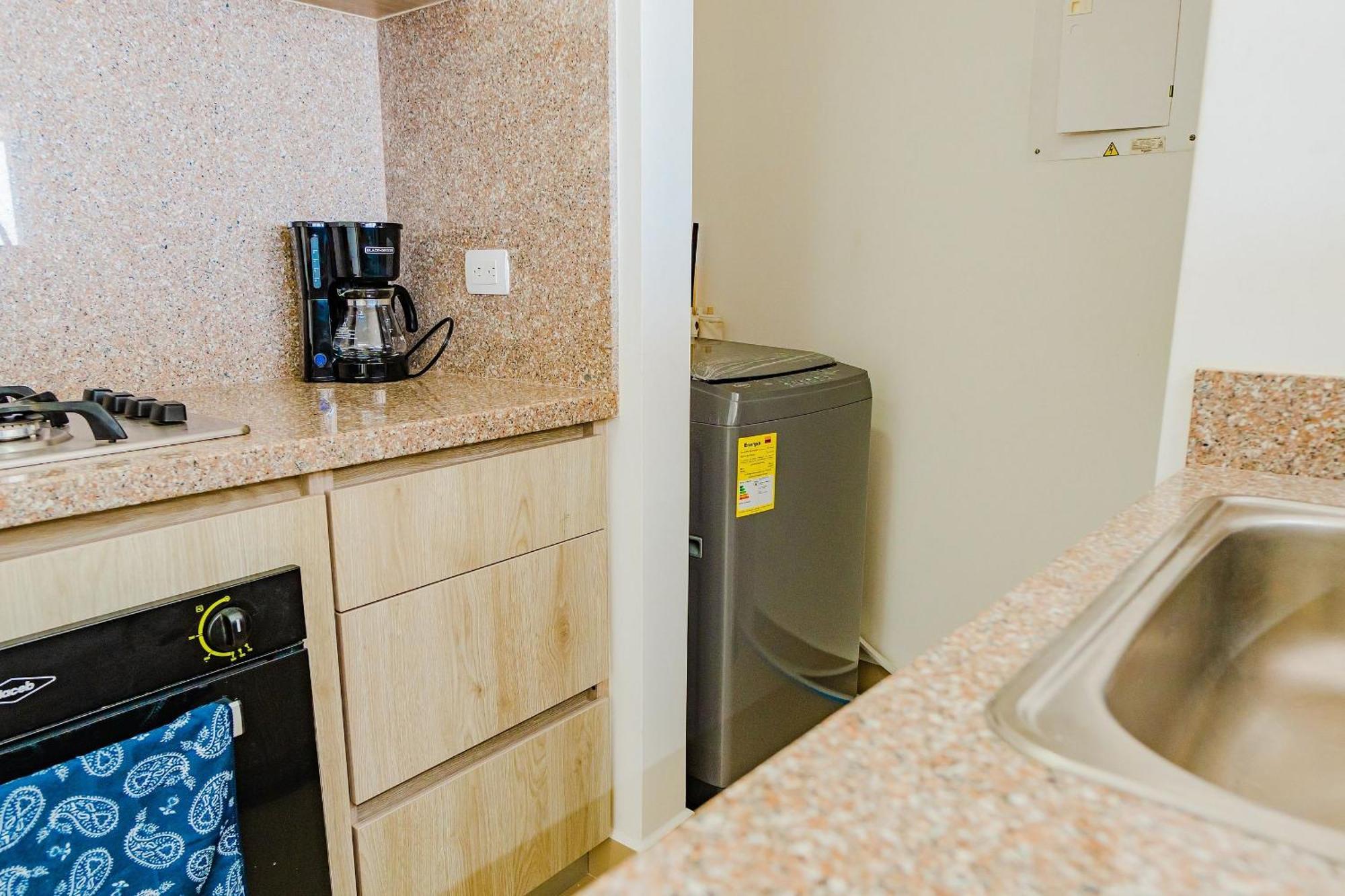 Apartamento U-go Elegante Apto En Crespo Con Vista Al Oceano