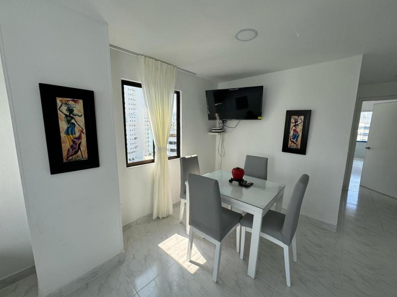 Apartamento En Edificio Portofino Remodelados Icdi Cartagena