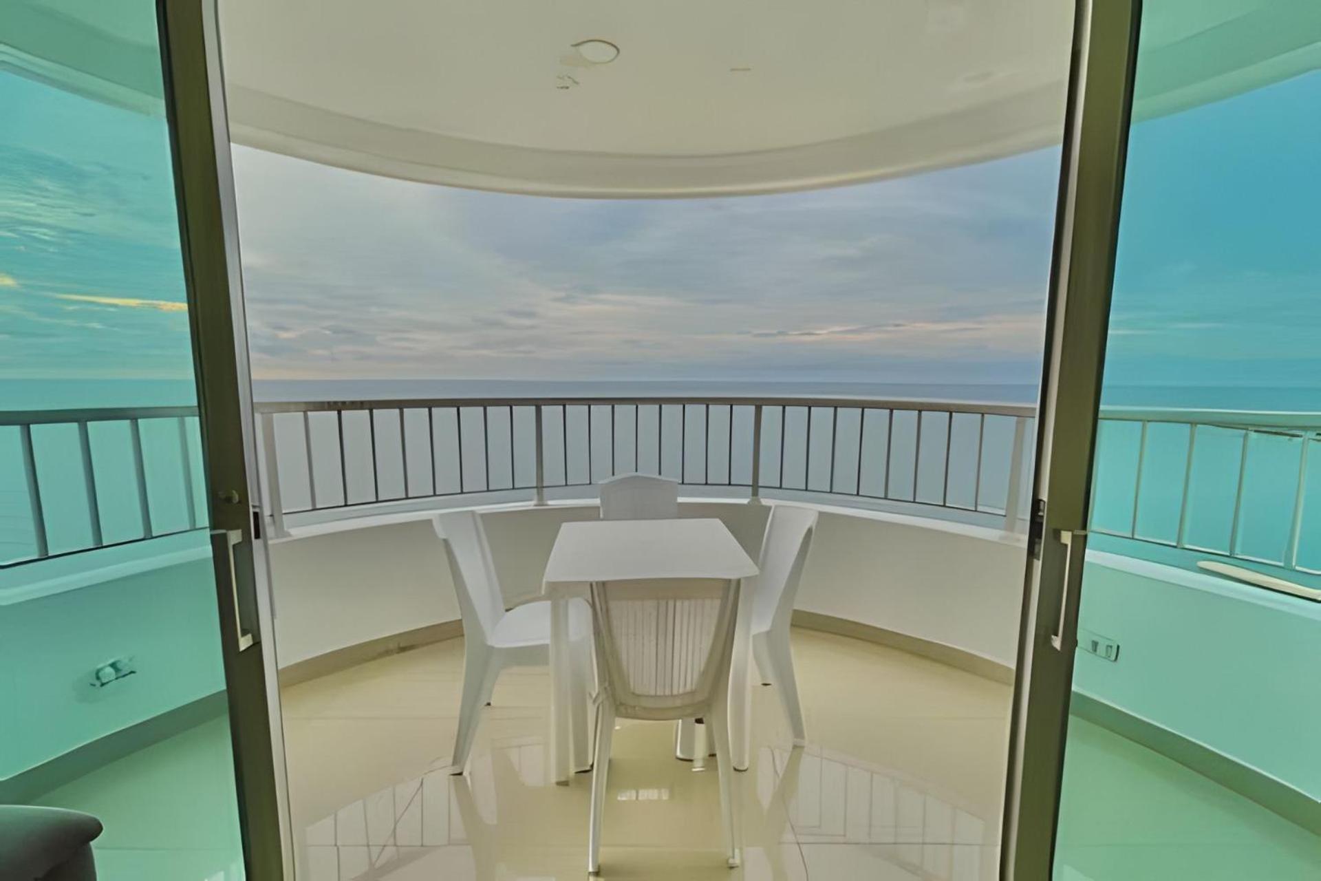 Con Vista Al Mar *