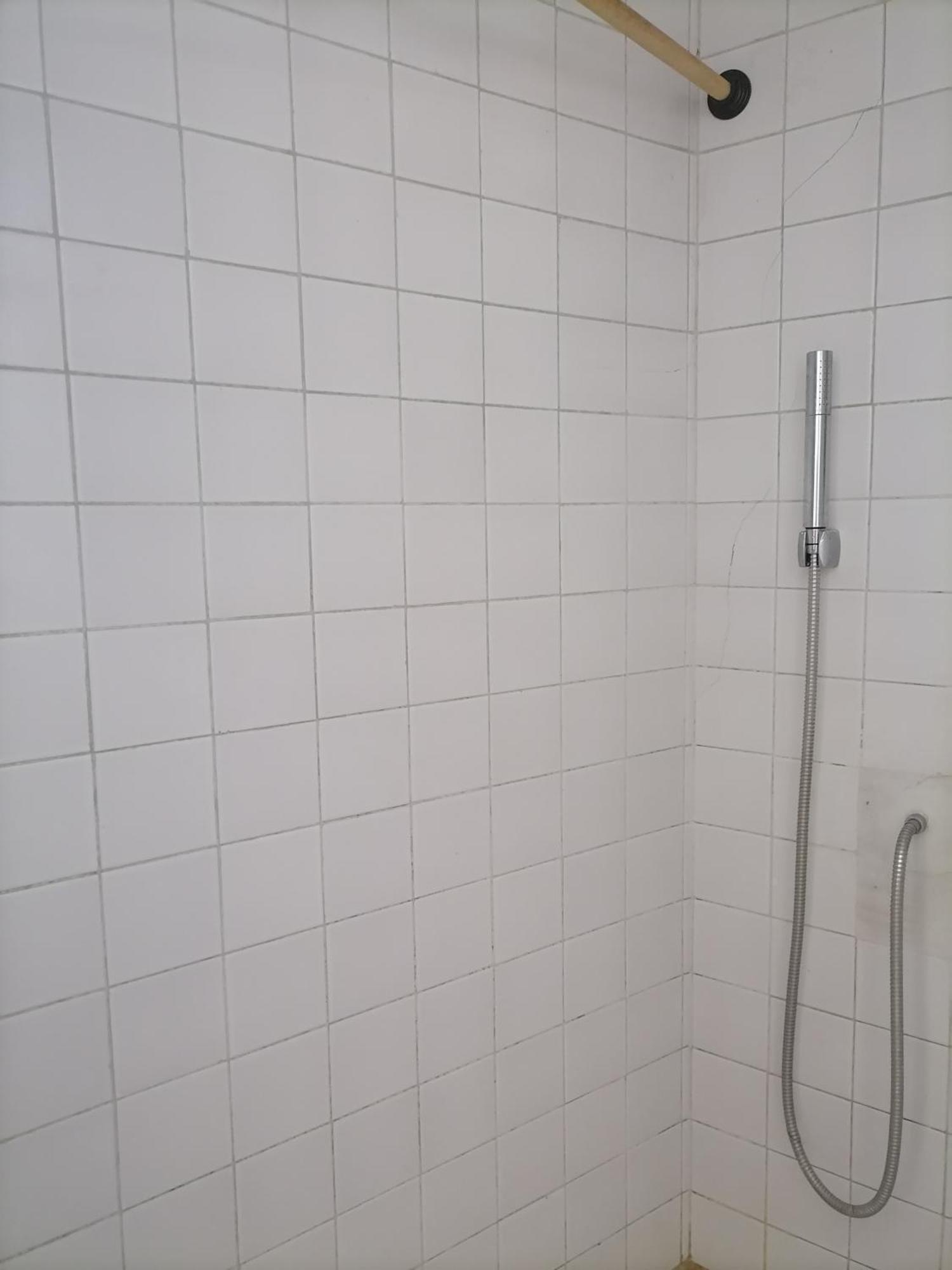 Habitación en casa particular Privada, En Compartido Solo Con La Propietaria. Cartagena