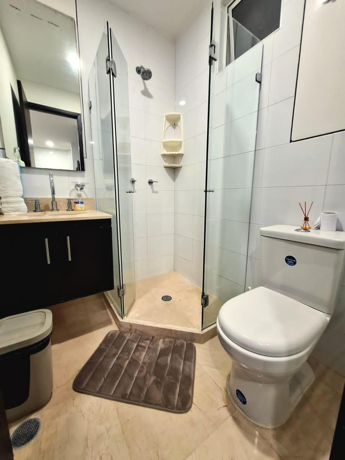 Apto Ed Morros 3 - Frente Al Mar - 1 Queen Bed - 2 Sofacamas *