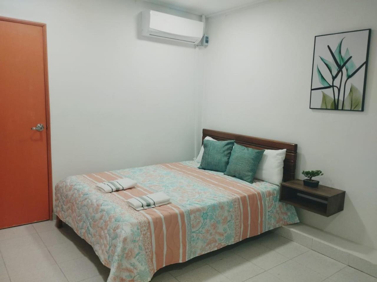 Ciudad Amurallada Homestay *