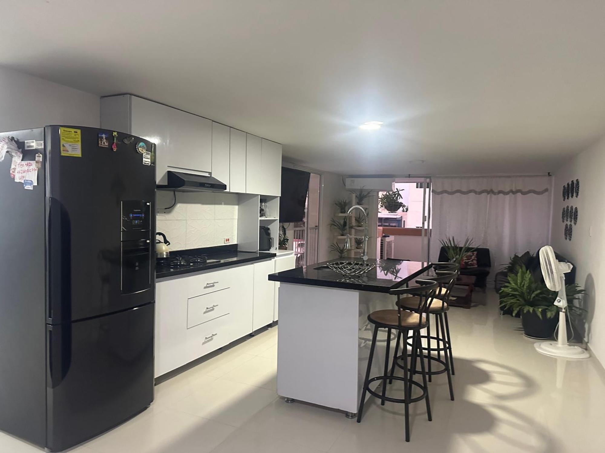 Apartamento En Bocagrande Lindo De Dos Alcobas Y De Tres