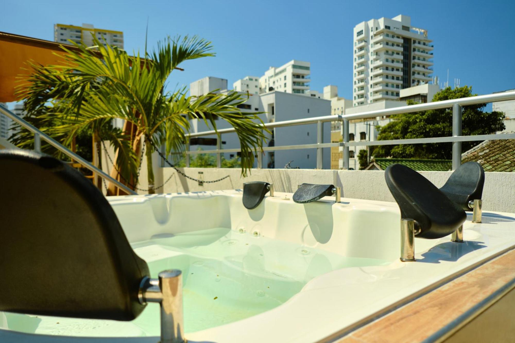 Casa En Con Jacuzzi Bed and breakfast Cartagena
