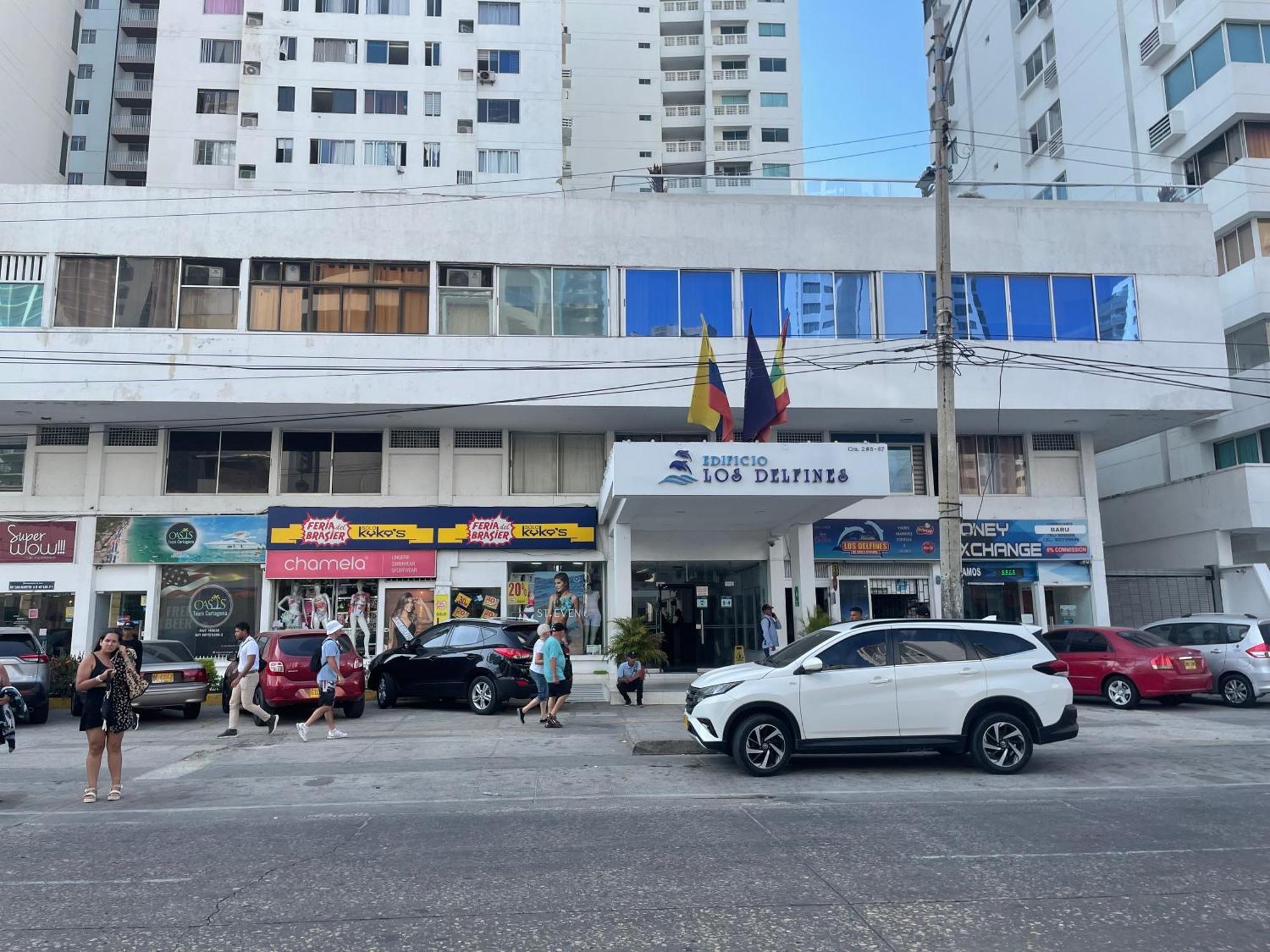 White Bocagrande - Delfines Apartamento *