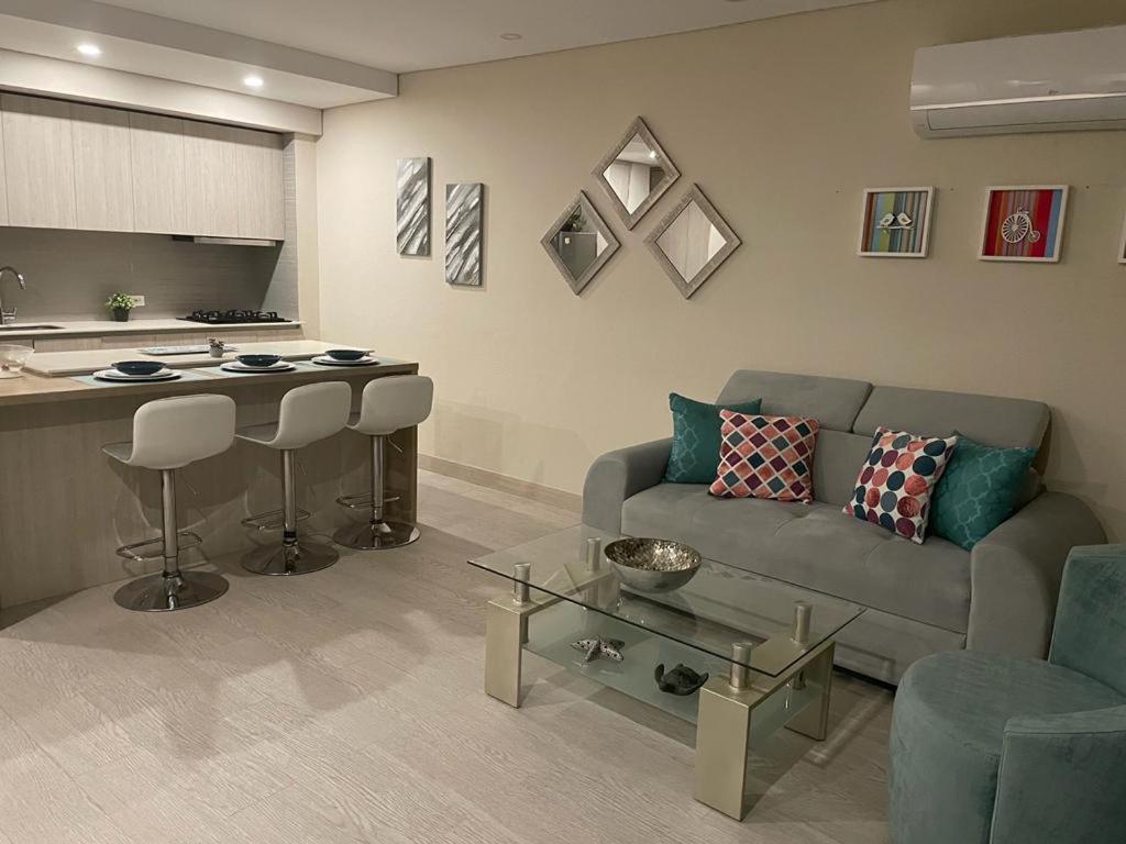 Apartamento Con Jacuzzi Privado, Vista Al Mar, Sector Exclusivo Apartamento *