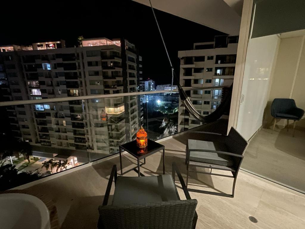 Apartamento Con Jacuzzi Privado, Vista Al Mar, Sector Exclusivo Cartagena