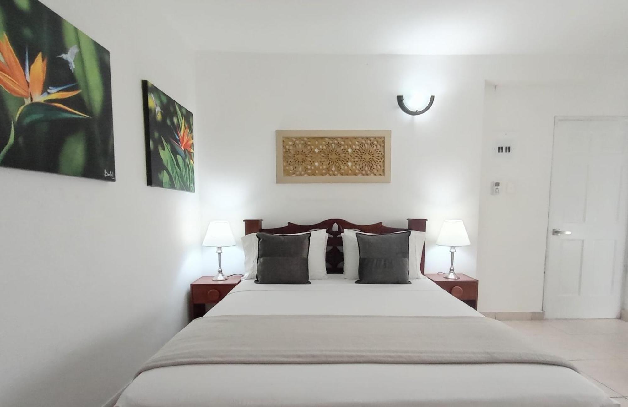 Hotel At The Park Cartagena