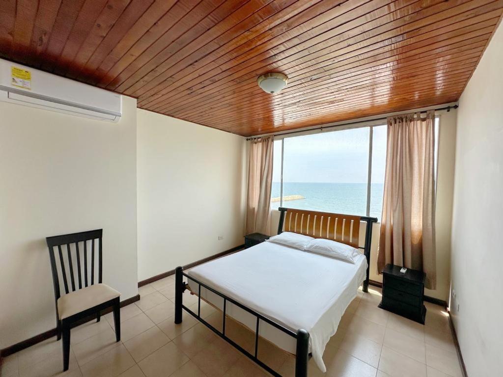 Beachfront Bocagrande Sea View 2 Bedrooms * Cartagena