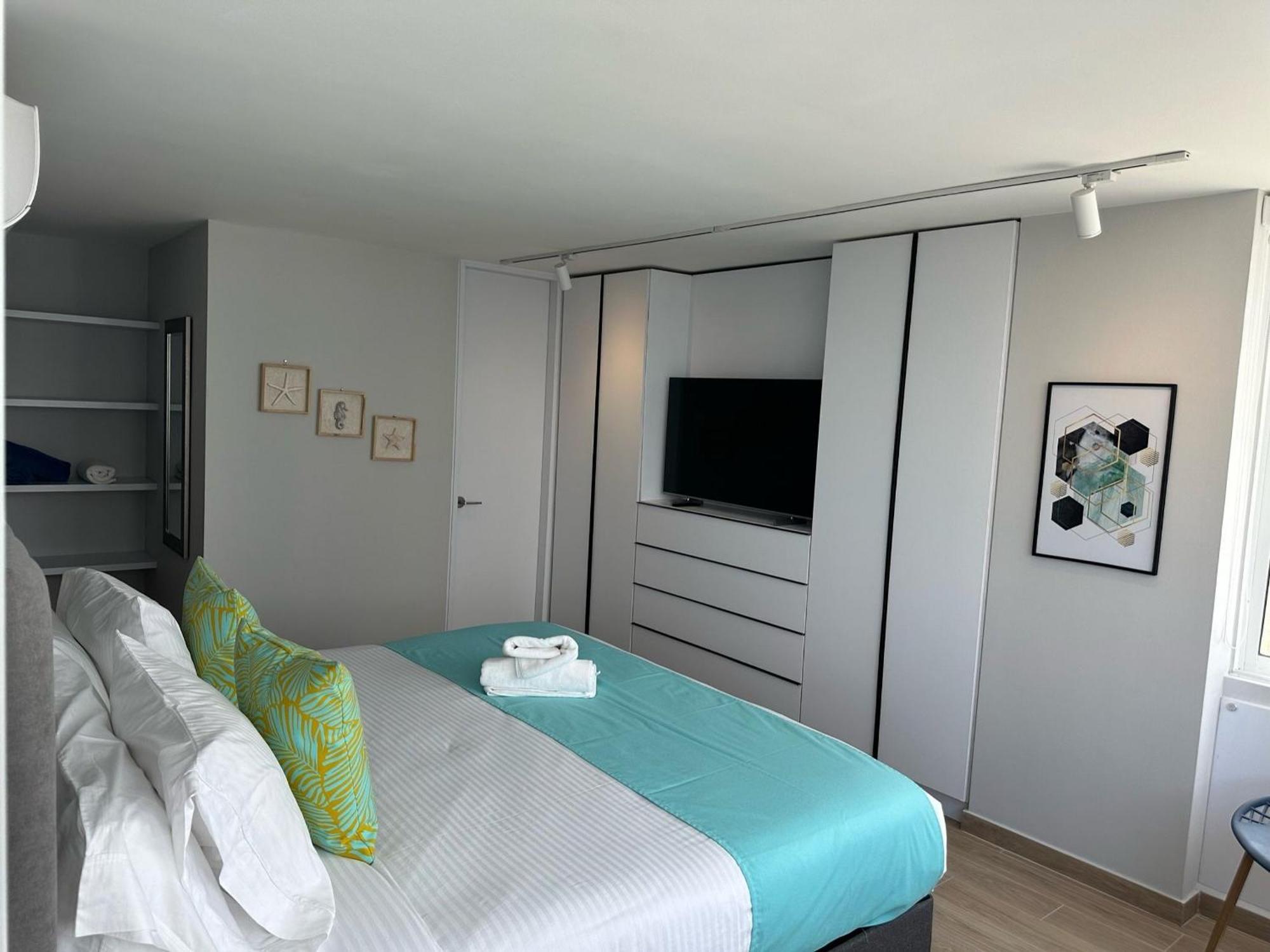 Apartamento U-go Edificio Faro En El Laguito,