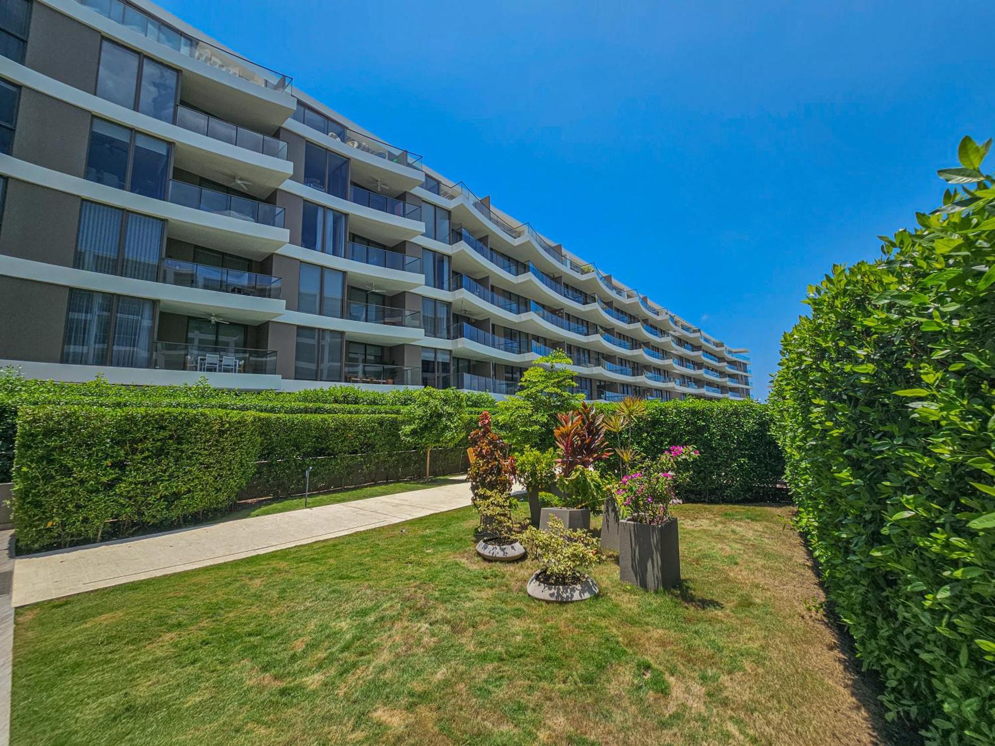 Apartamento En Con Acceso Directo Al Mar En *