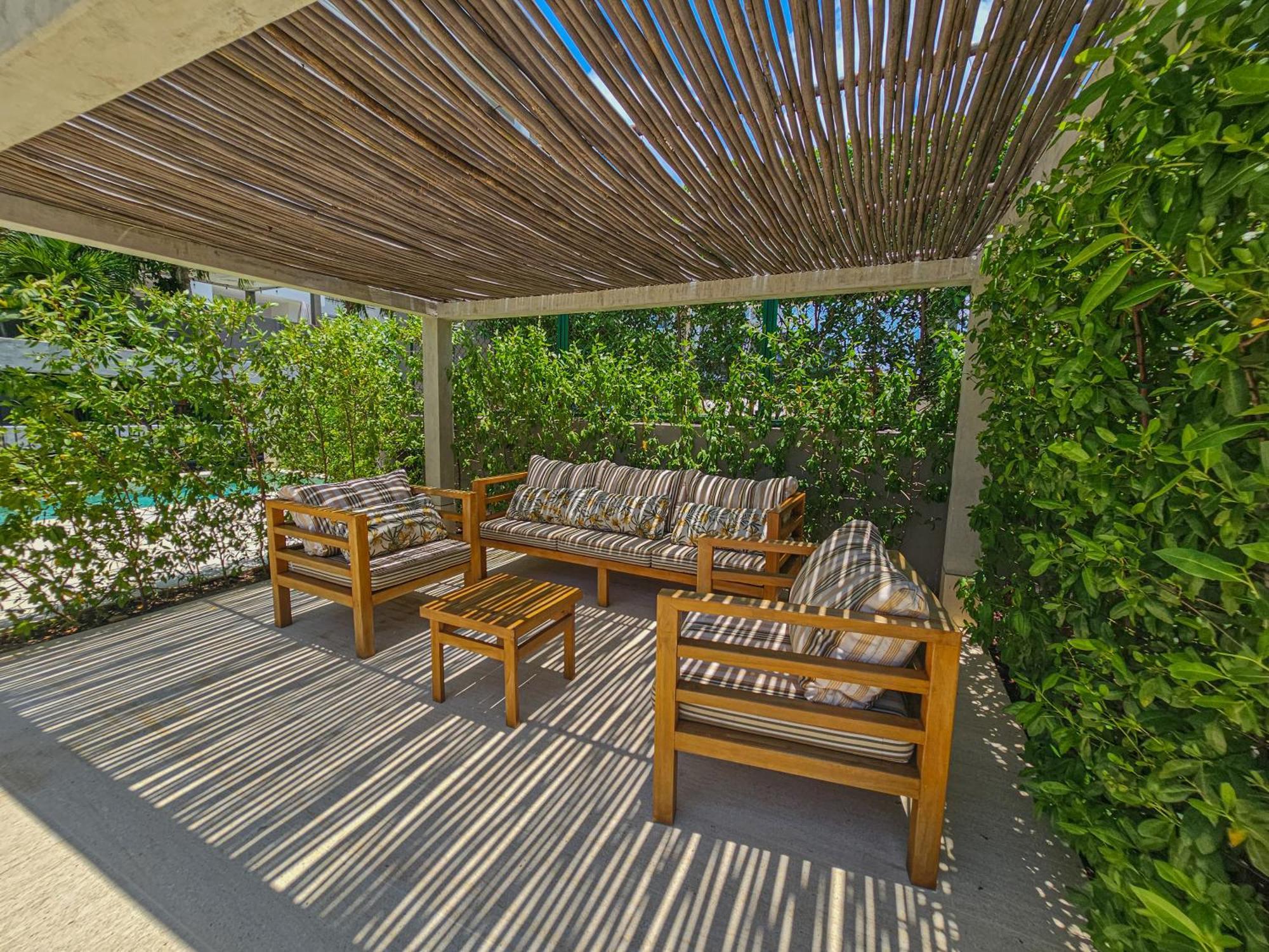 Apartamento En Con Acceso Directo Al Mar En *