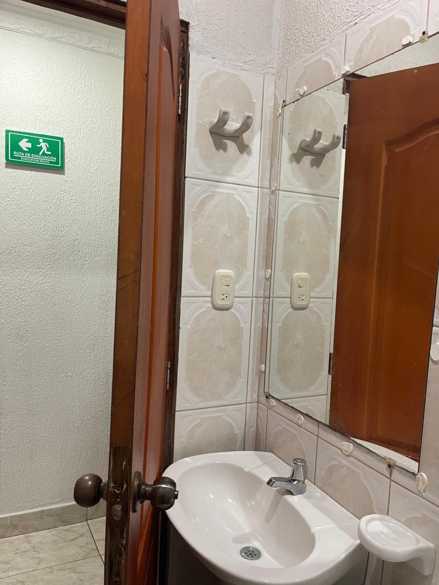Hostel Casona La Espanola *
