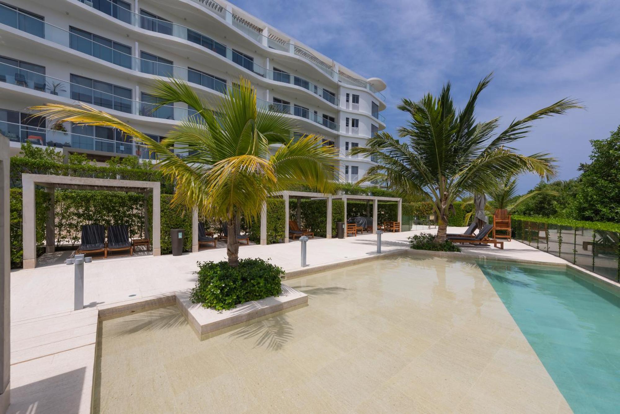 Lujoso Con Salida Directa A La Playa Edificio Morros Eco Apartamento